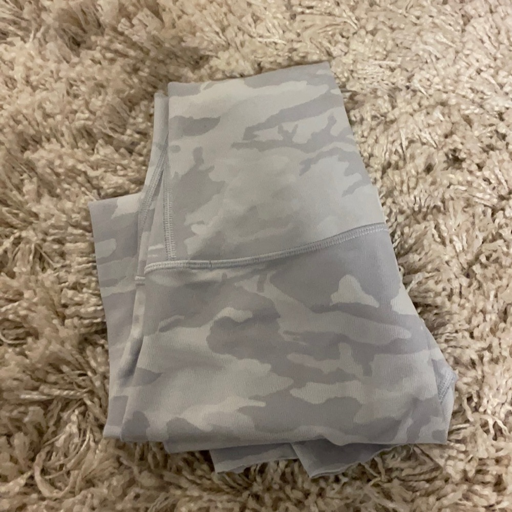 Lulu lemon leggings